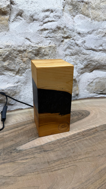 Lampe merisier/résine époxy