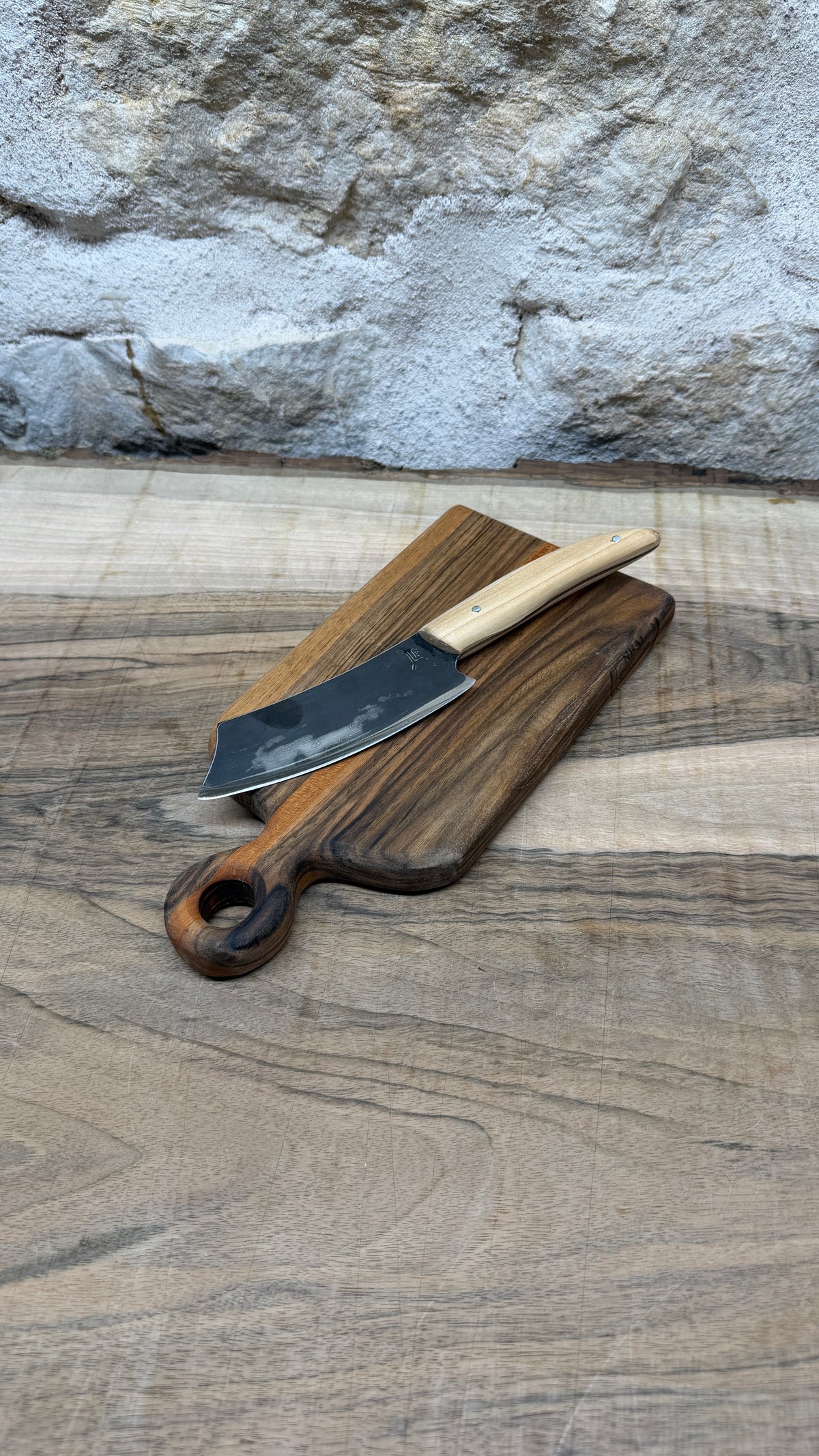 Coffret planches à saucisse et couteaux