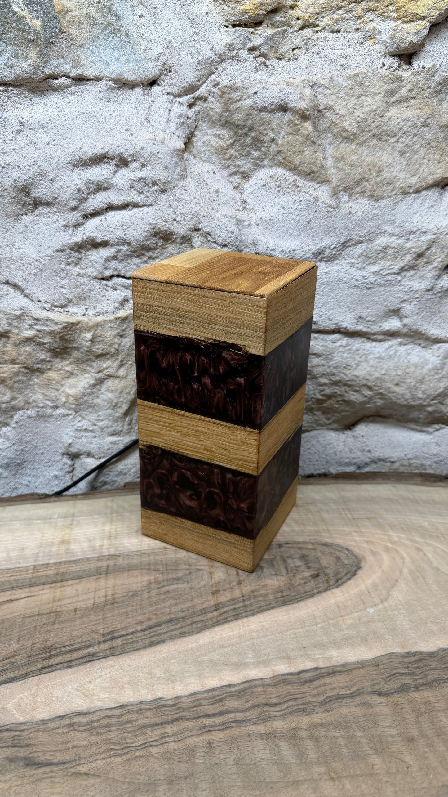 Lampe chêne/résine époxy