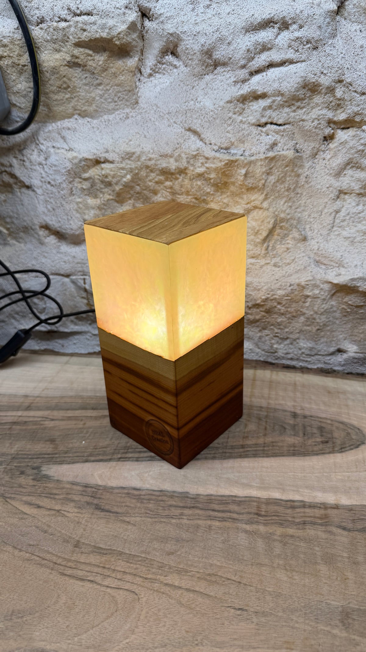 Lampe prunier/résine époxy