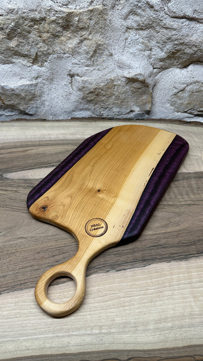 Planches apéritives en merisier  / résine époxy