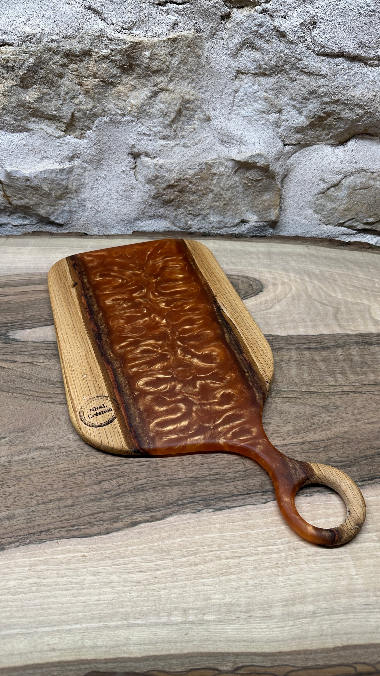 Planches apéritives en chêne/ Résine époxy