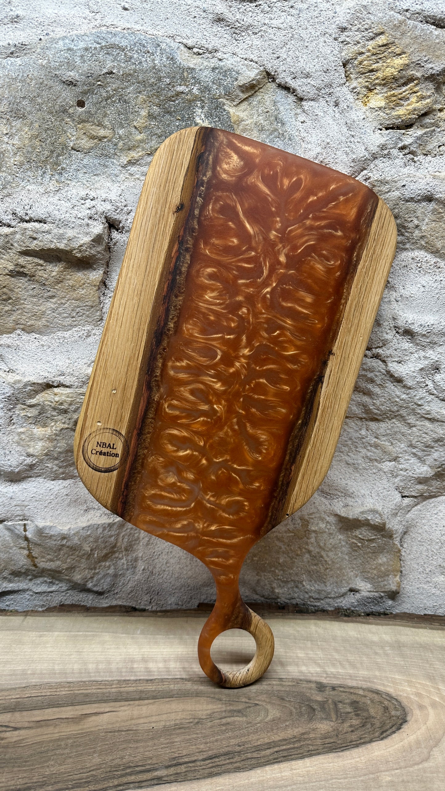 Planches apéritives en chêne/ Résine époxy