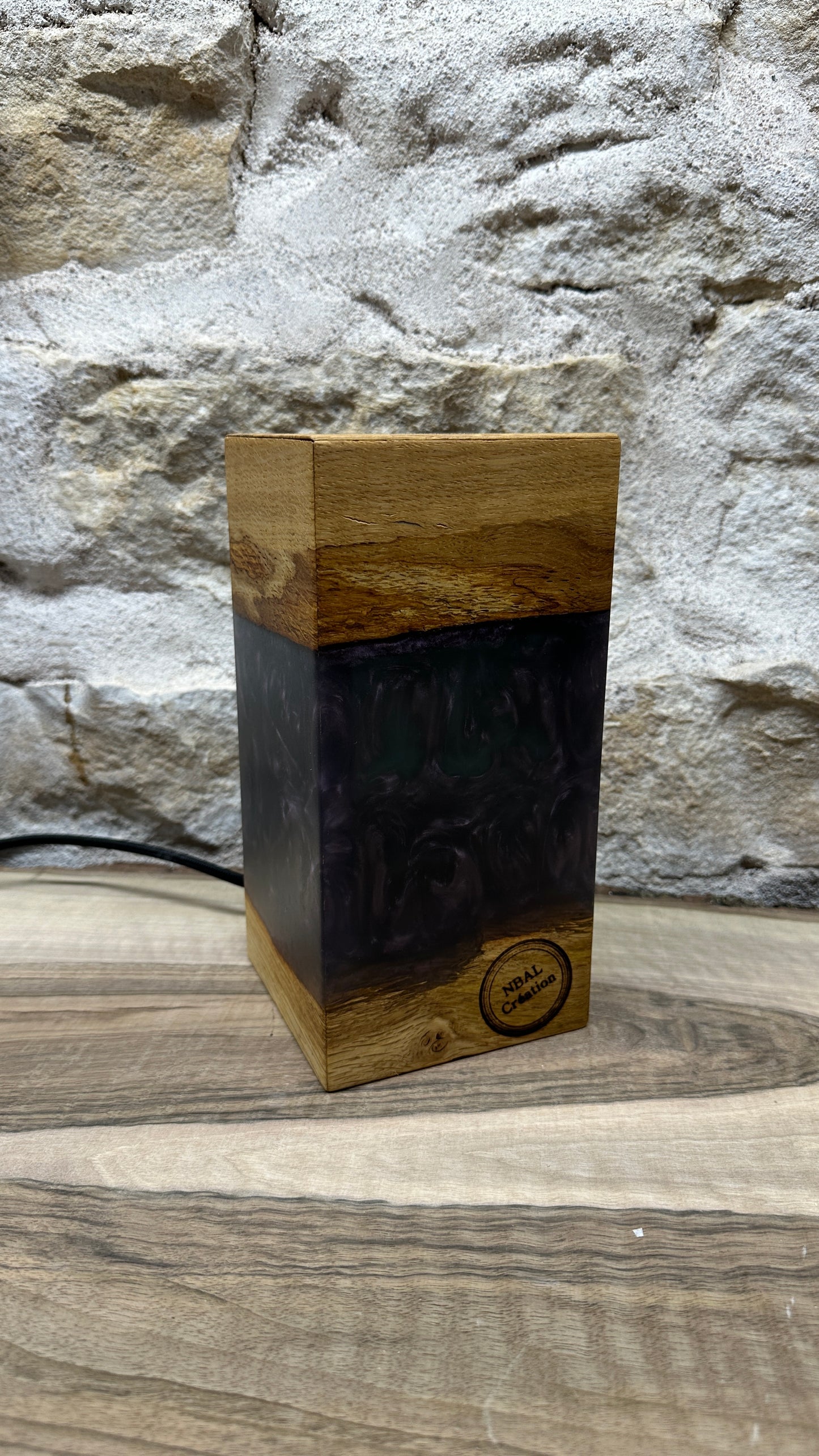 Lampe chêne/résine époxy