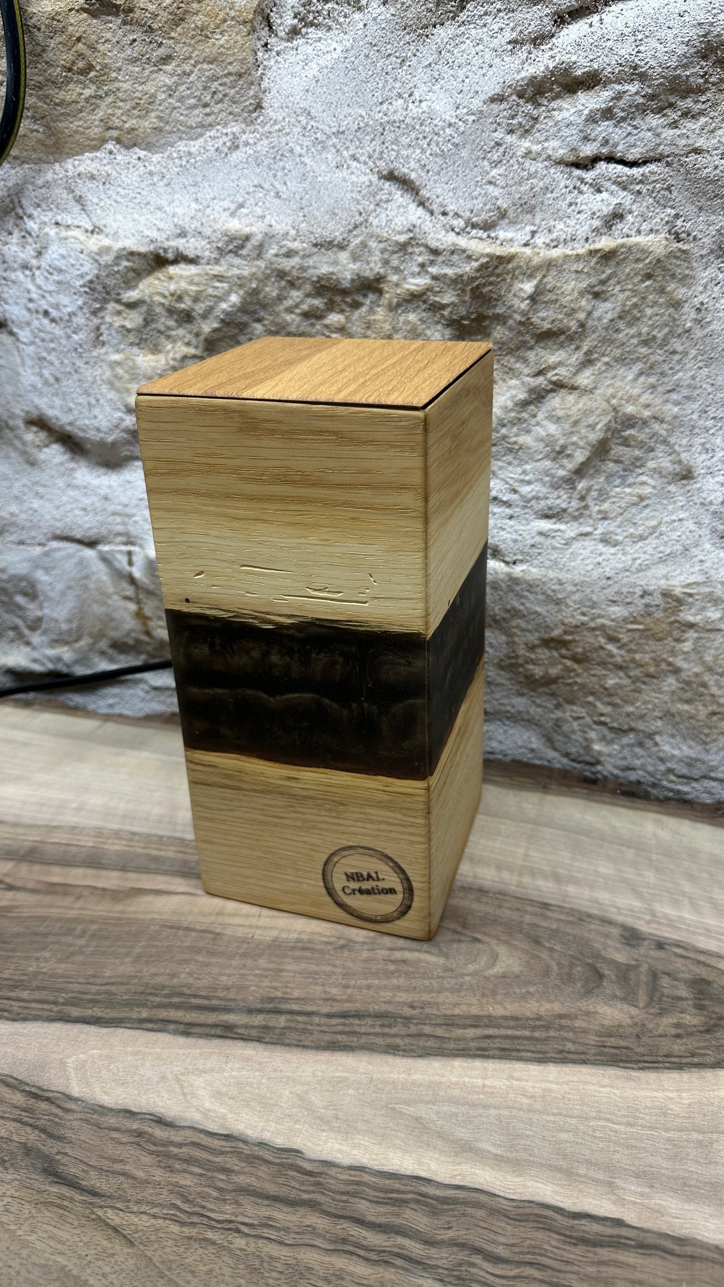 Lampe chêne/résine époxy