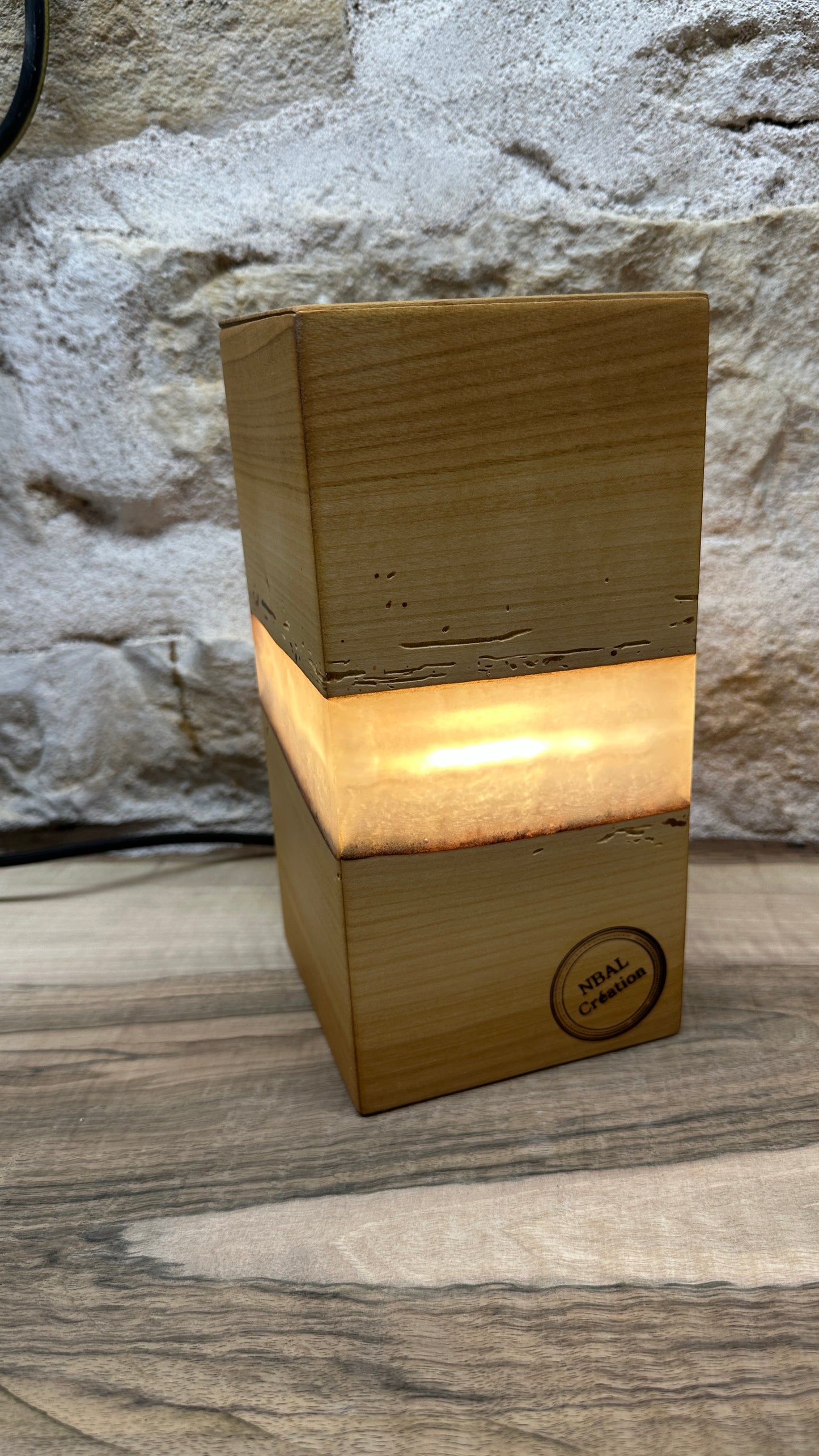 Lampe merisier/résine époxy