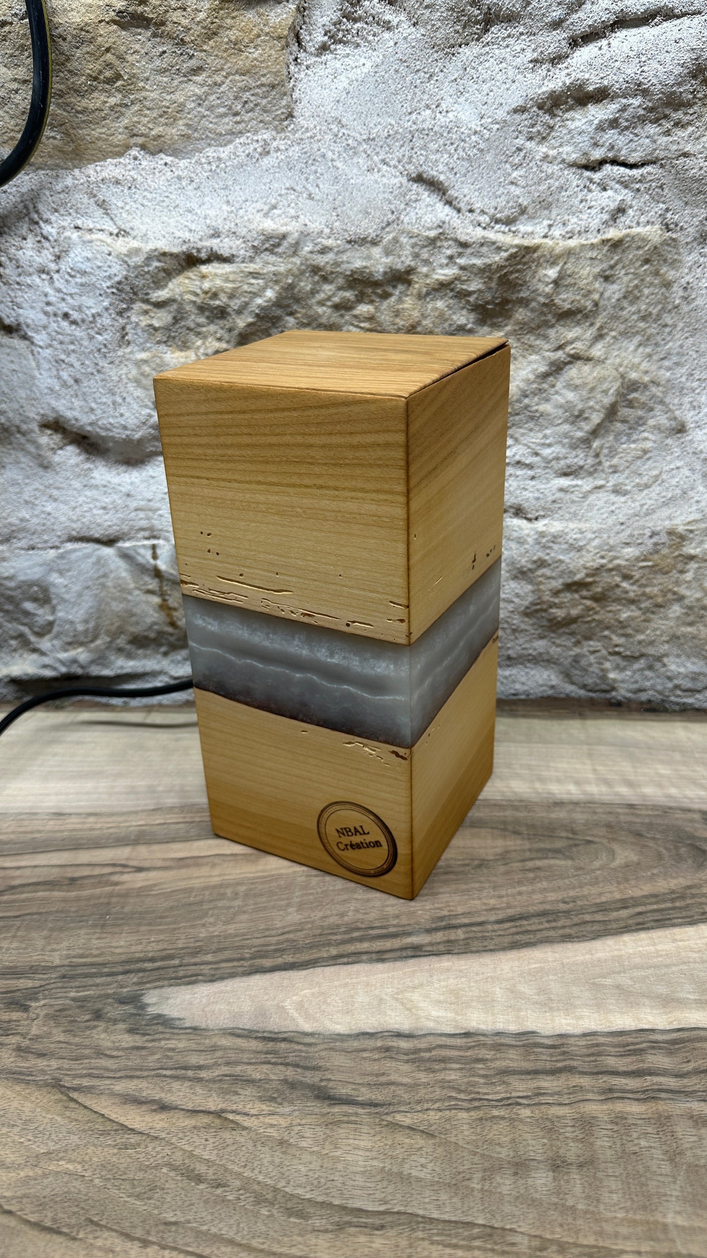 Lampe merisier/résine époxy