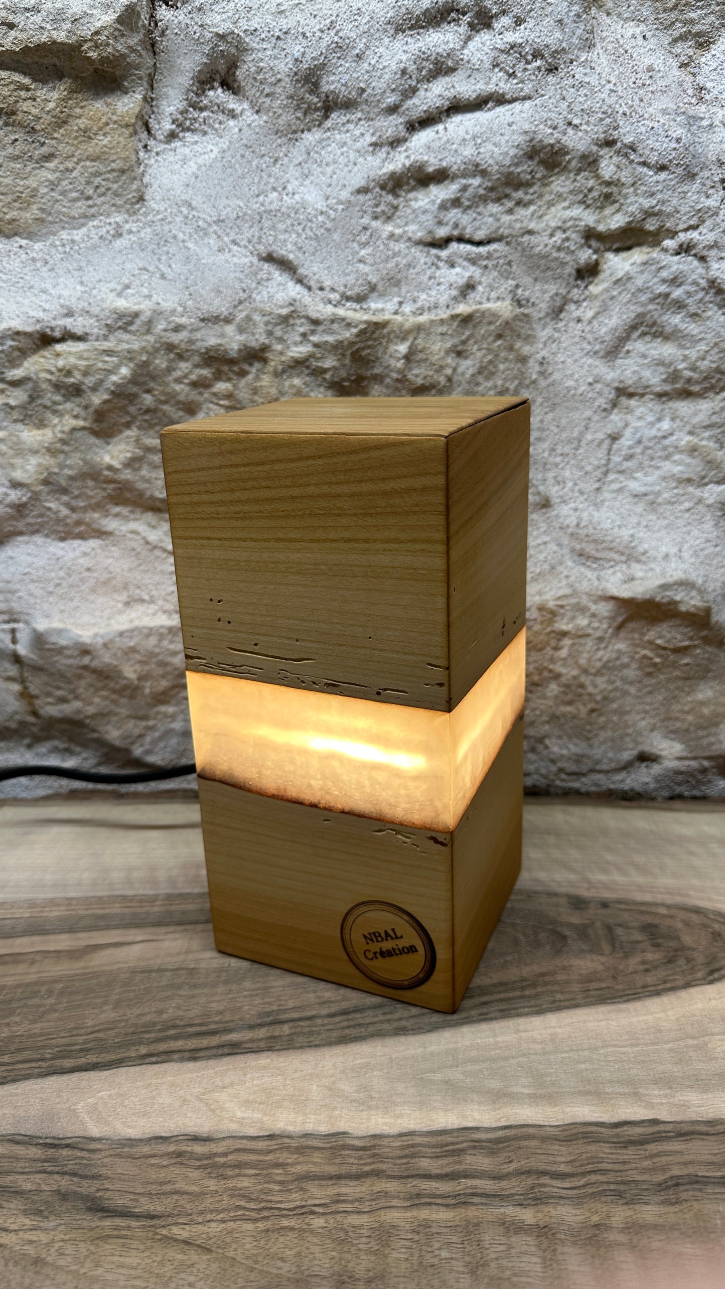 Lampe merisier/résine époxy