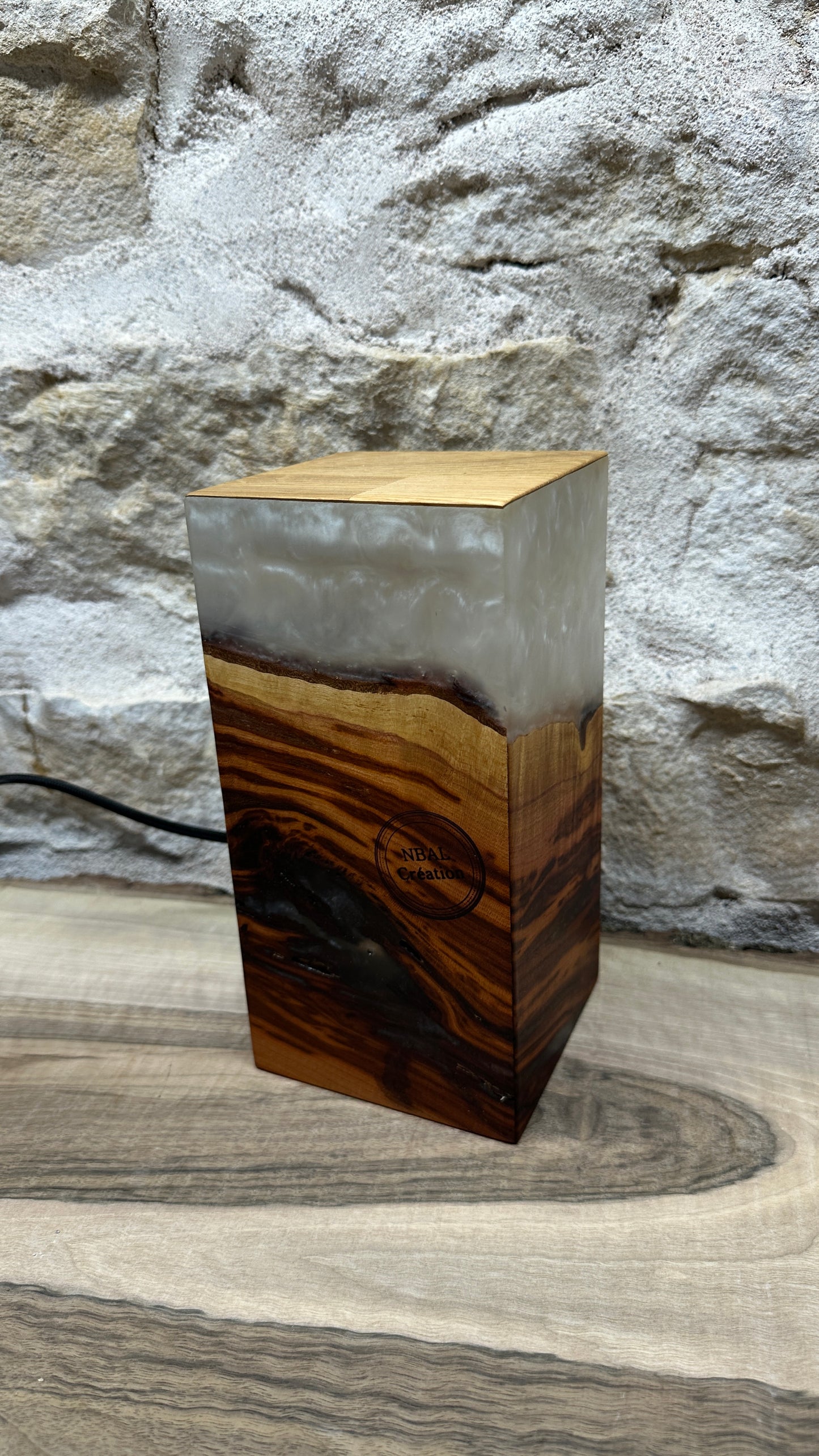 Lampe quetschier/résine époxy