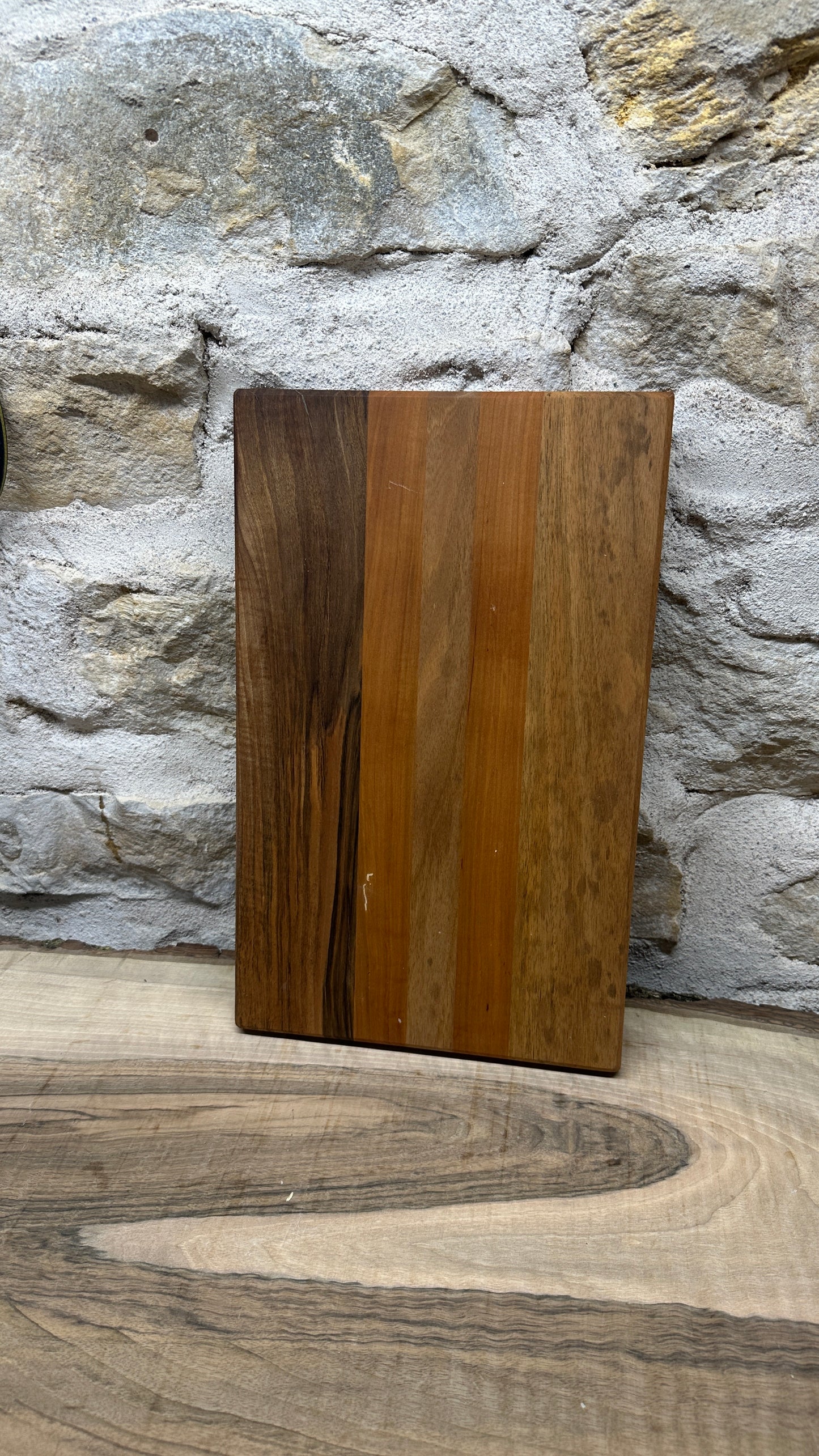 Planche à découper en bois massif