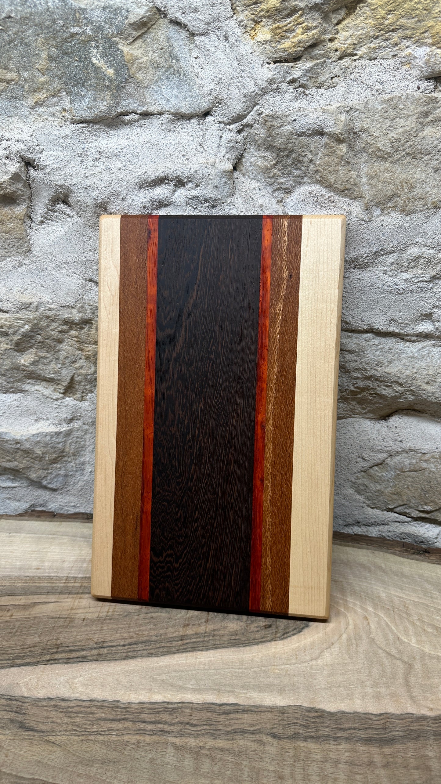 Planche à découper en bois massif
