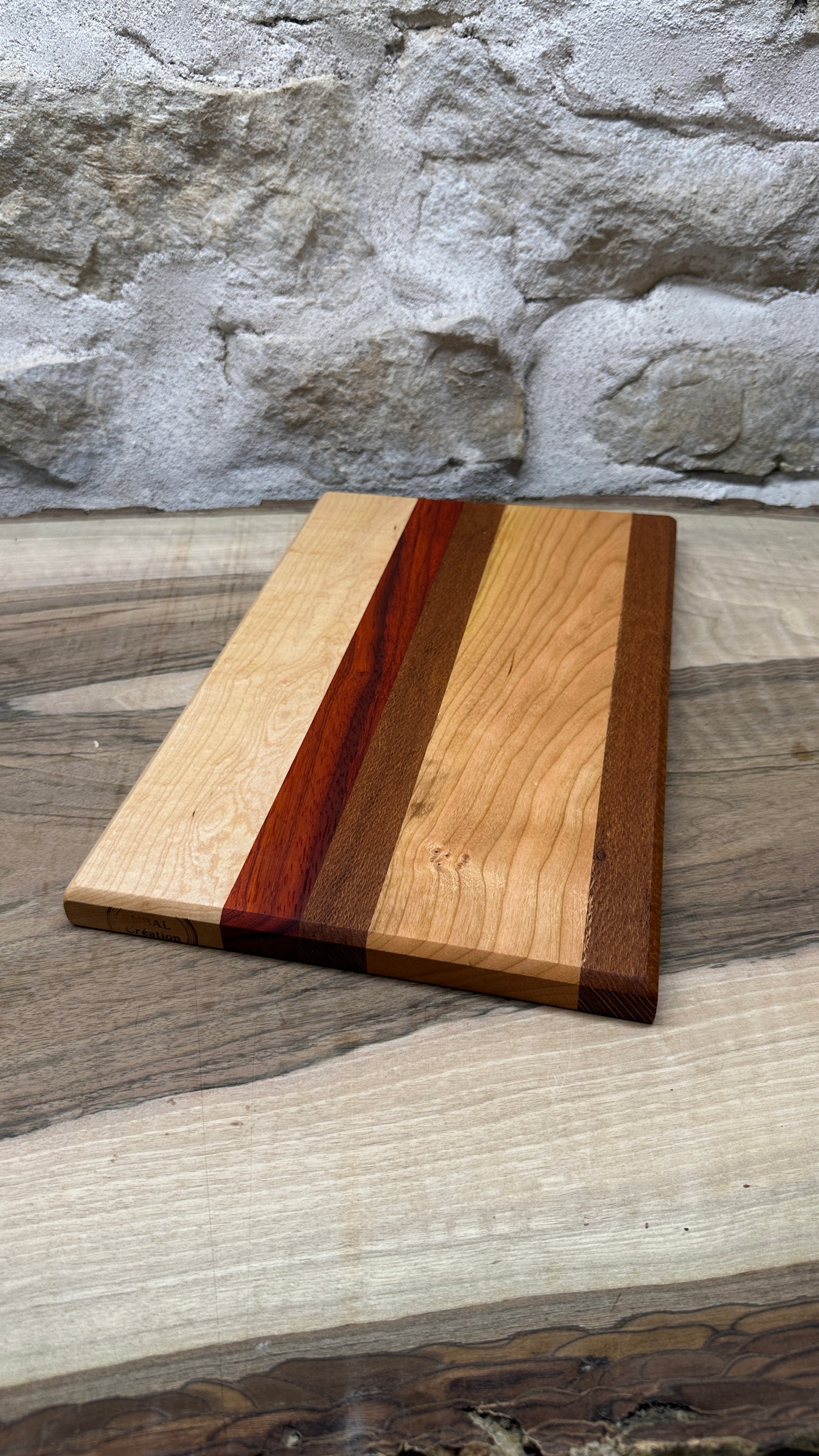 Planche à découper en bois massif